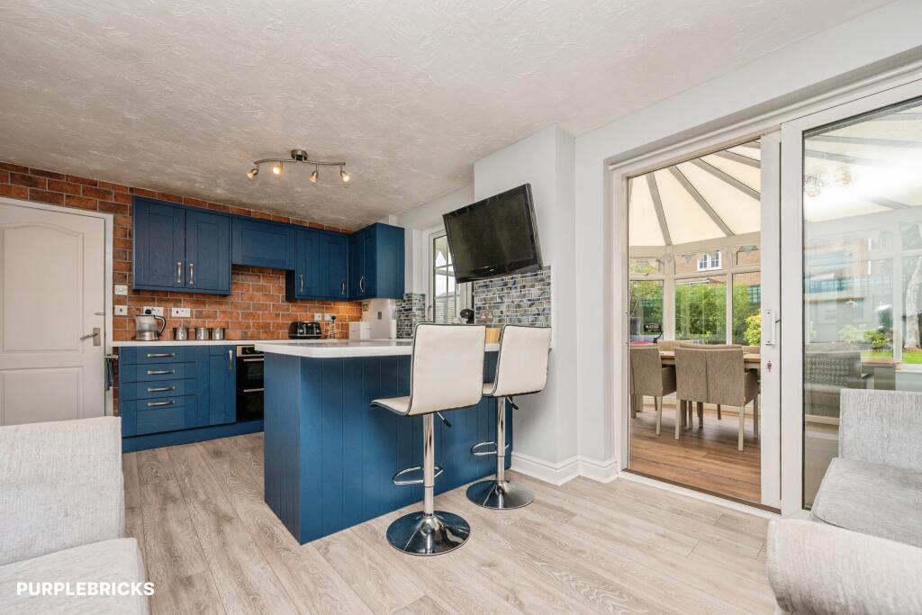 Fairmont Road, Bromsgrove, B60 photo 5