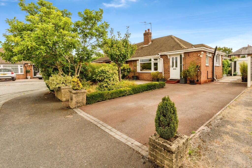 Main image of property: Clifford Road, Wilmslow, Cheshire, SK9