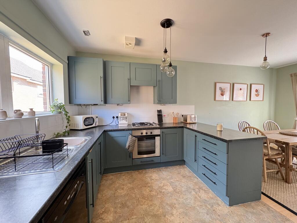 House in Far Cotton, Shelfleys, West Hunsbury - View 4