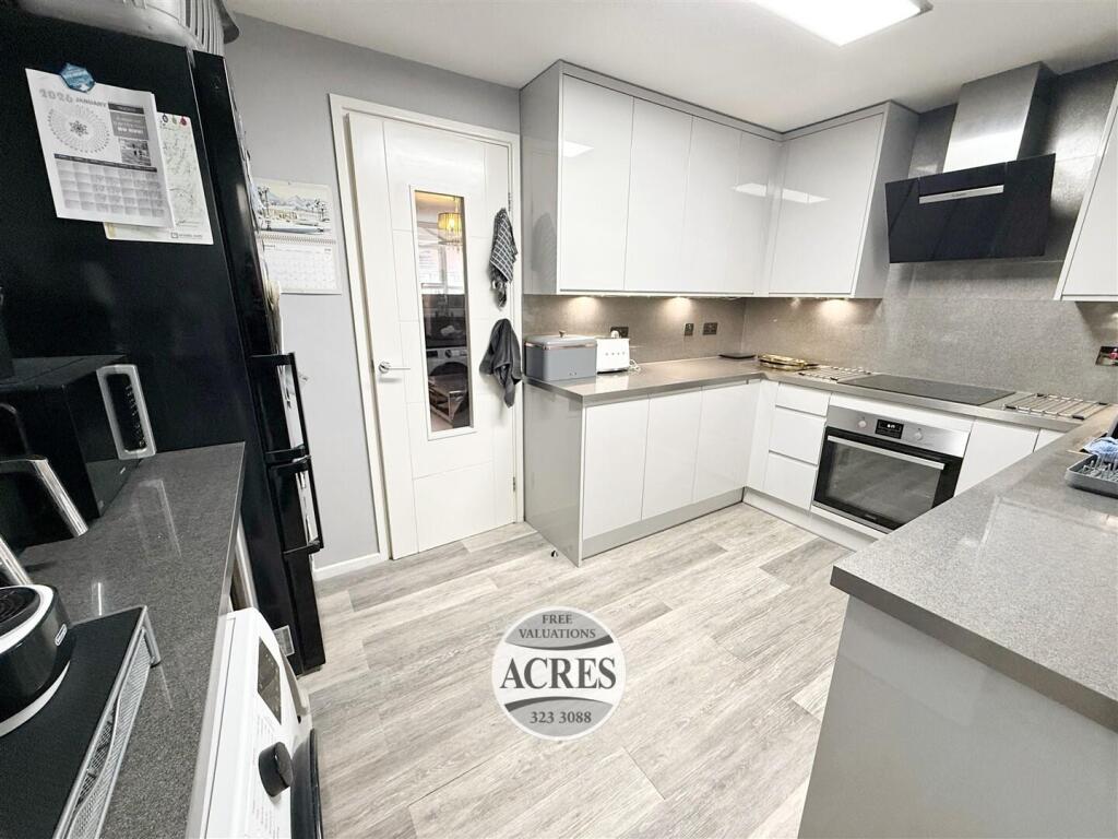 Additional image 2 of Gunstock Close, Streetly, Sutton Coldfield