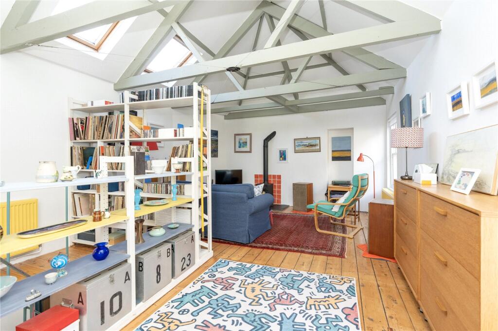 House in Truro - View 5