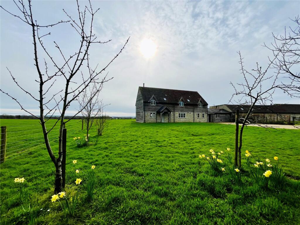 Baltonsborough, Somerset -  Exceptional Four Bedroom House