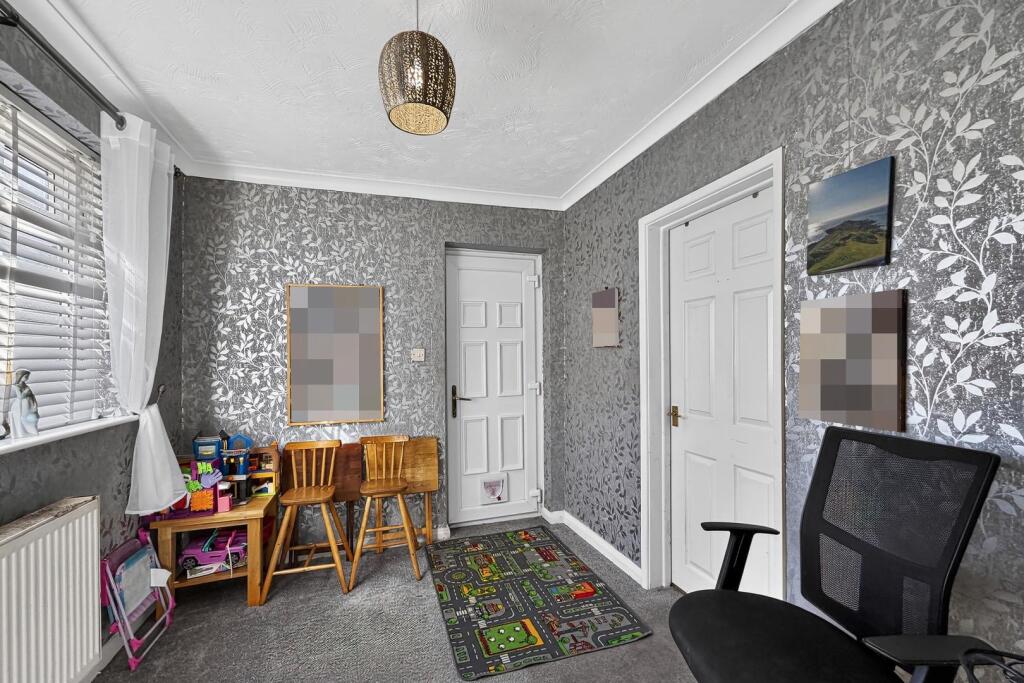 House in Trafford, Timperley - More