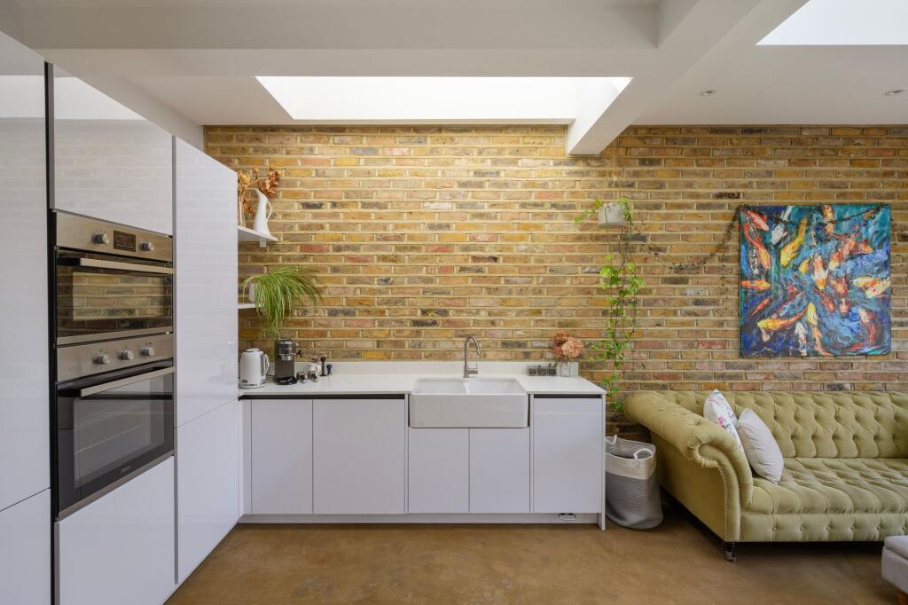 House in London - More