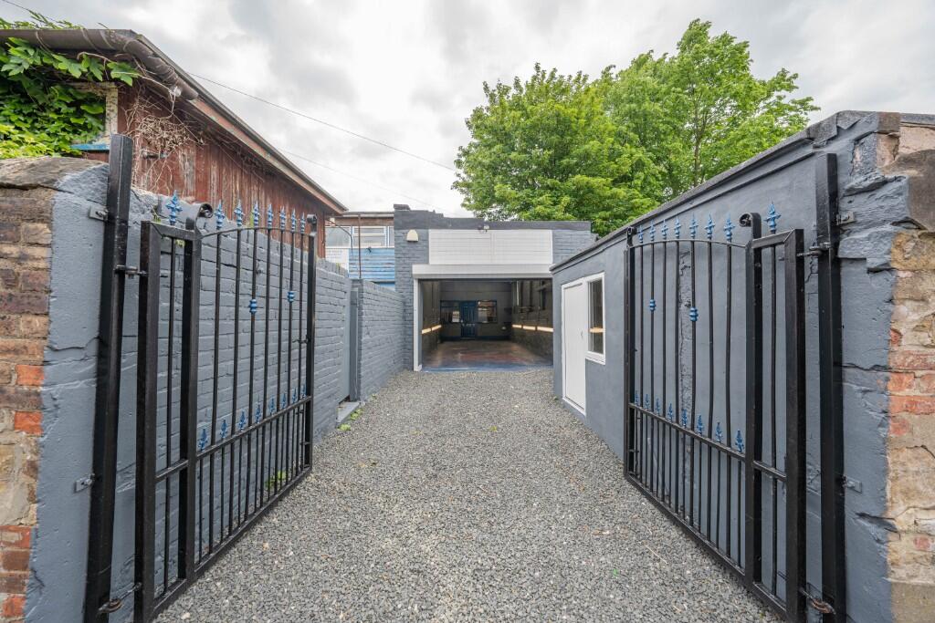 Main image of property: Ferry Terrace, Gateshead, Tyne And Wear, NE9