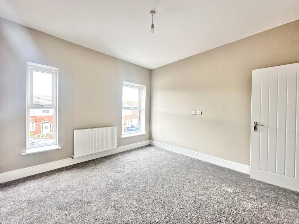 Heath Road, Penketh, Warrington photo 4