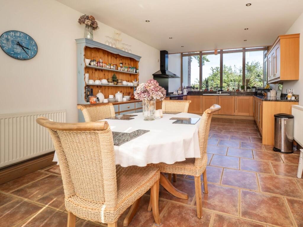 Honing Road, Dilham photo 2