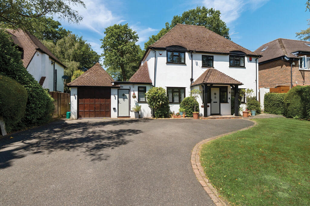 Main image of property: The Broadwalk, Northwood