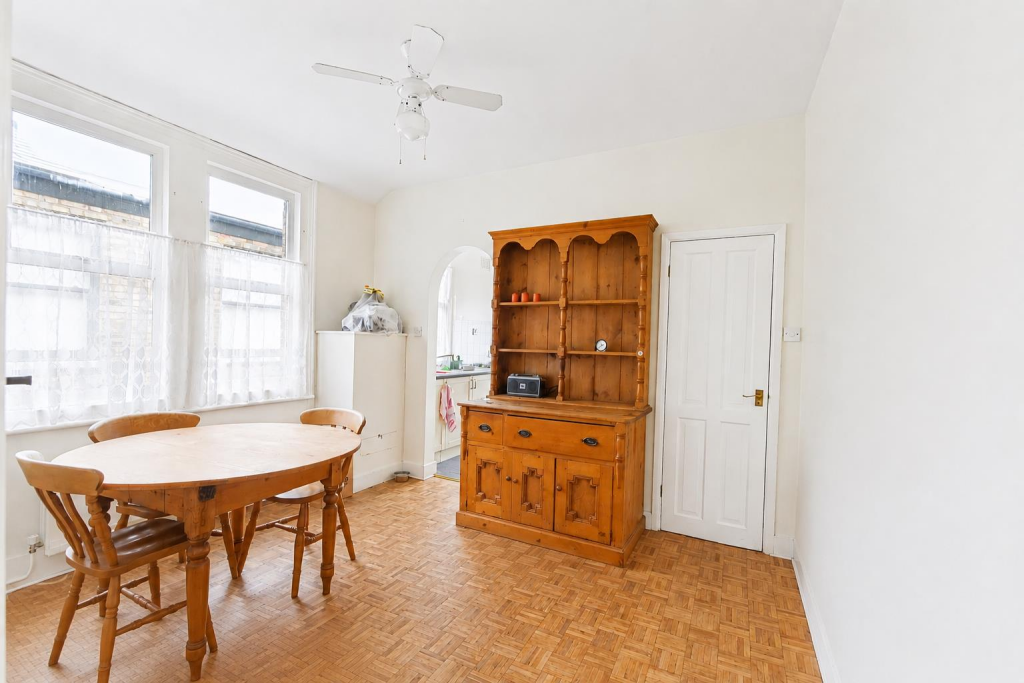 North Worple Way, Mortlake, London, SW14 photo 2