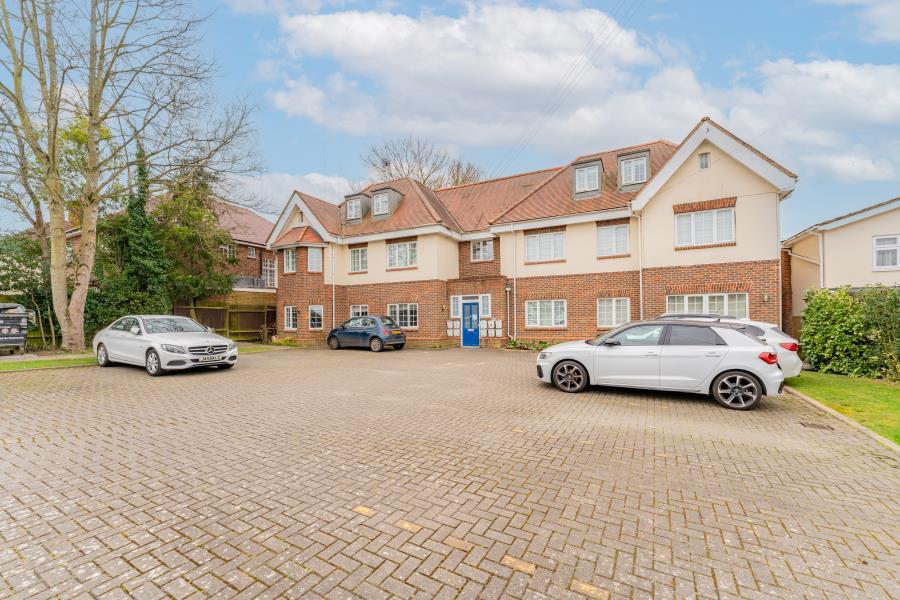 Main image of property: Fairfield Road, Uxbridge, UB8 1AZ