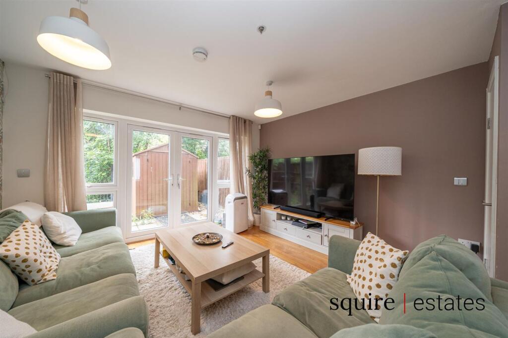 House in Dacorum, Hertfordshire - View 2