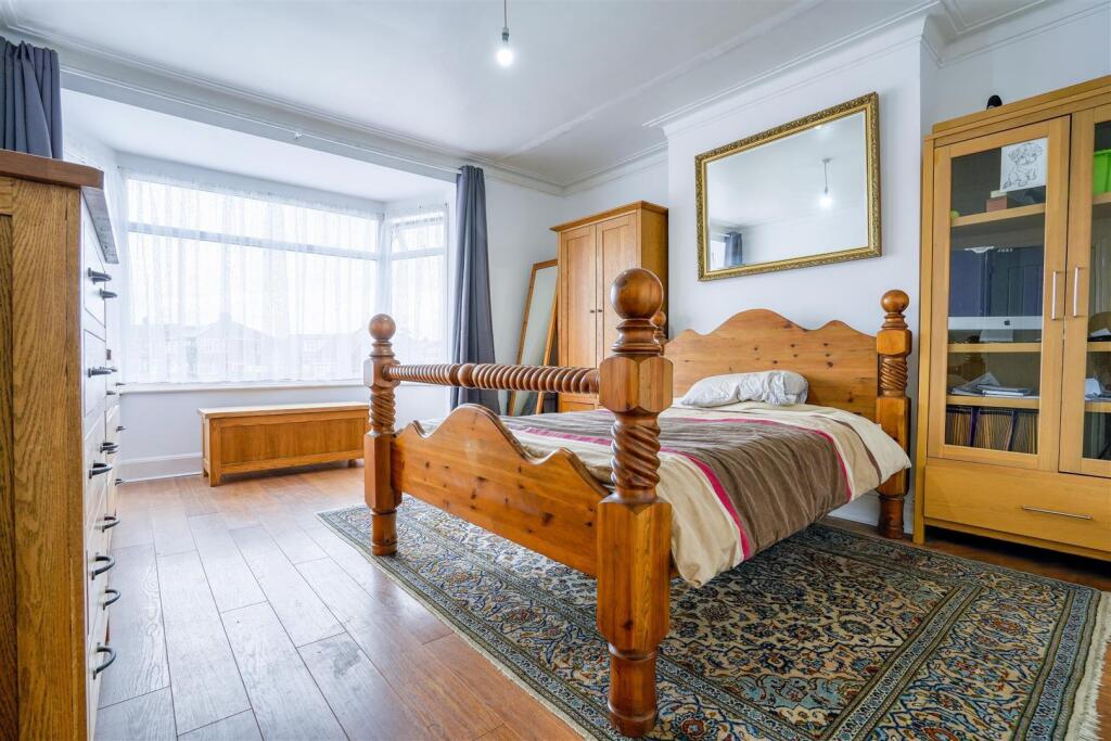 Apartment in North Shields, Chirton - View 4
