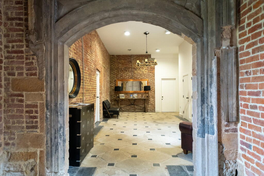 Apartment in Preston - View 4
