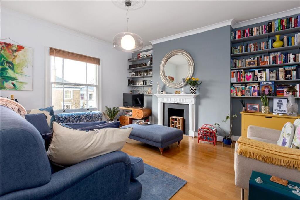 Main image of property: St. John's Grove, Archway