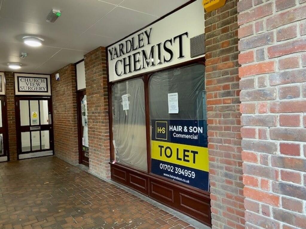 Main image of property: HIGH STREET, RAYLEIGH 