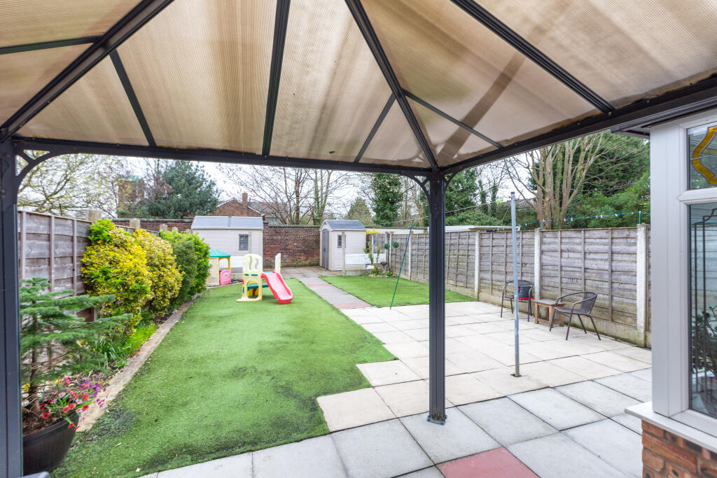 Verona Drive, Manchester, M40 photo 4
