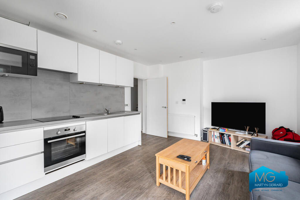 Apartment in London - More