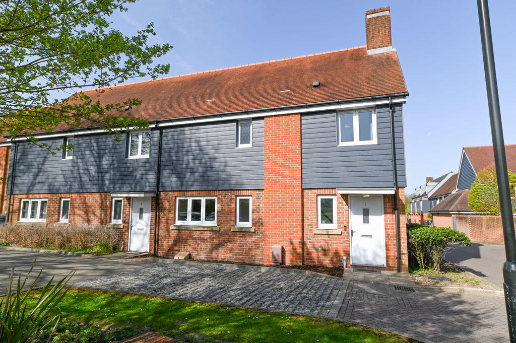 Main image of property: Gardener Close, Waterlooville