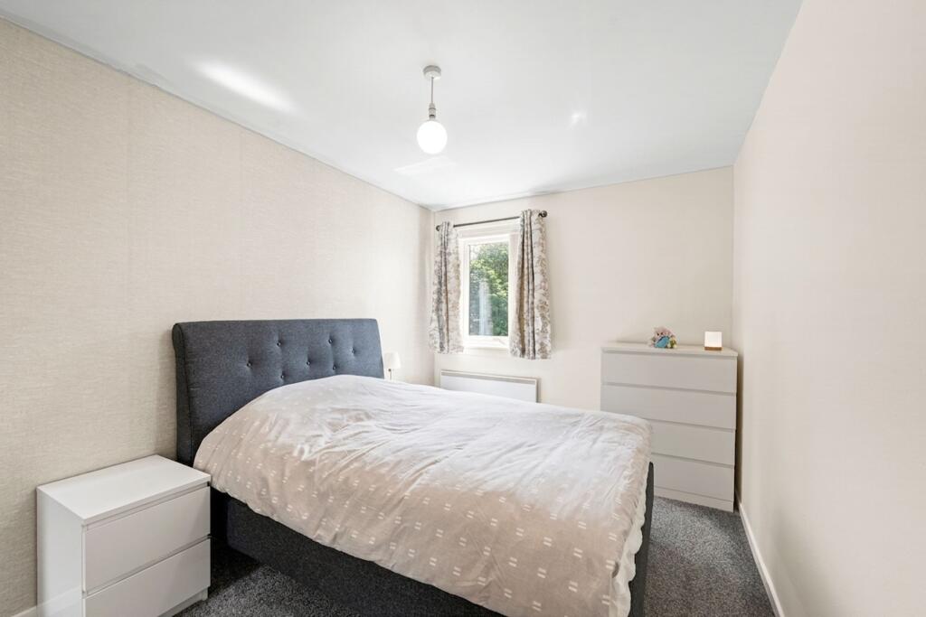 Apartment in Renfrew, Victory Gardens, Porterfield - View 4