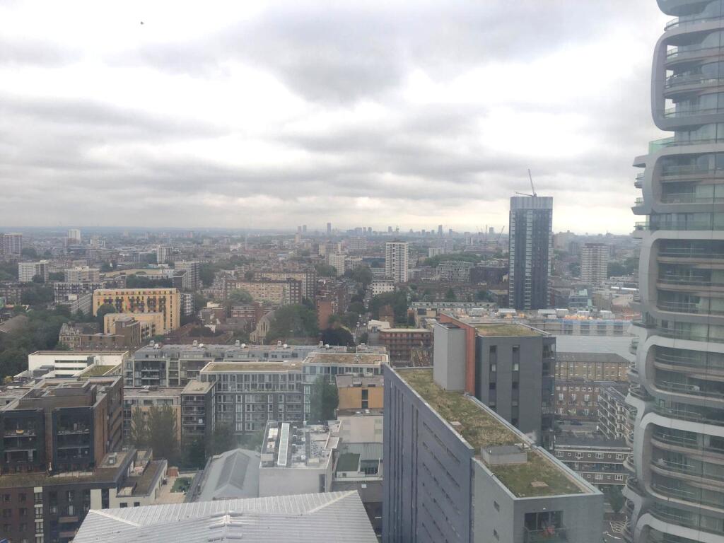 Chronicle Tower, City Road, Islington, London photo 4