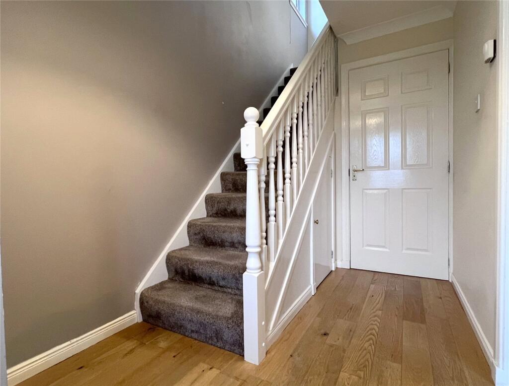 7 Culduthel Mains Avenue, Inverness, IV2 photo 2
