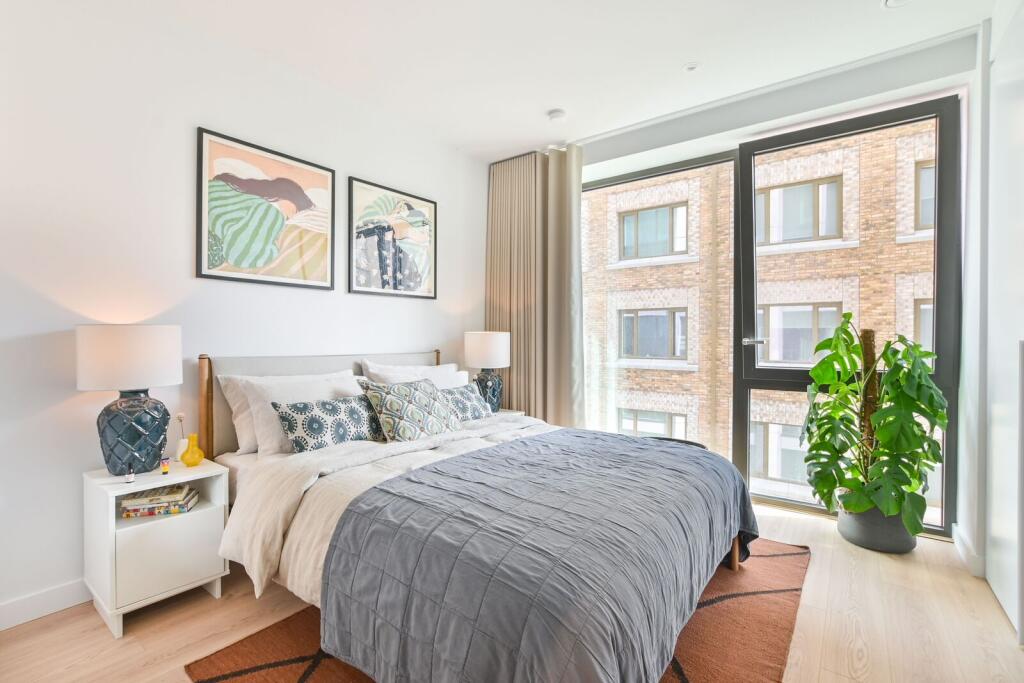 Apartment in London - View 4