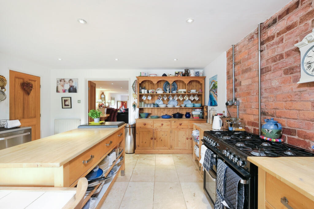 Madley, Hereford, HR2 - View 5