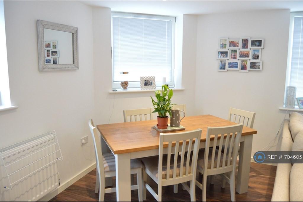 Apartment in St Albans, Townsend - View 5