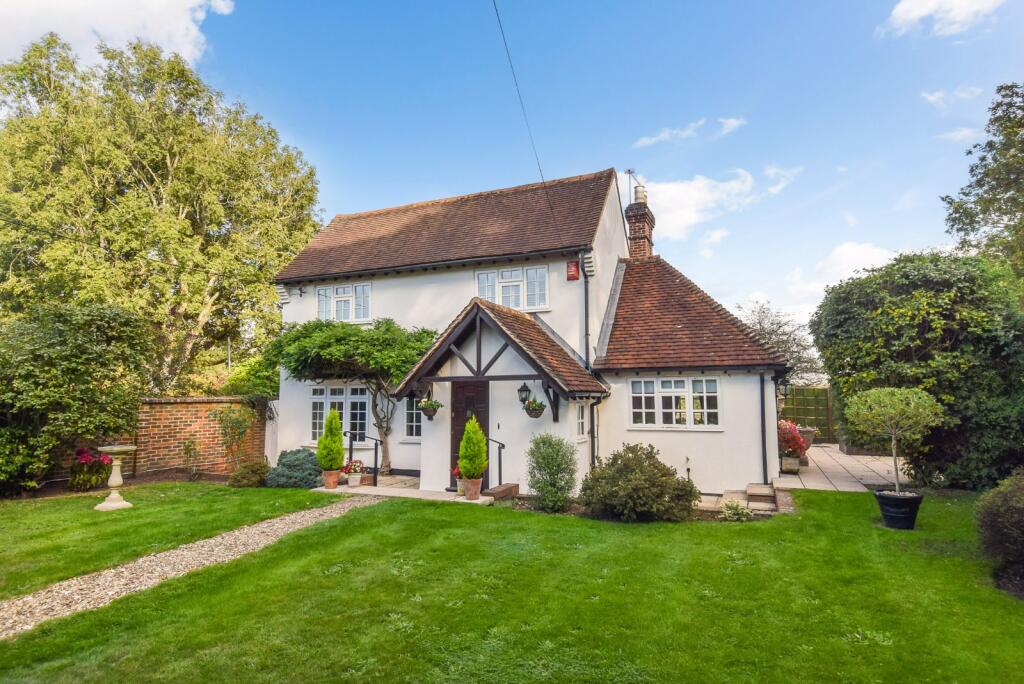 Main image of property: Common Lane, Littleworth Common, Buckinghamshire, SL1
