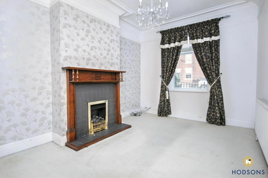House in Wakefield, Crigglestone - View 2