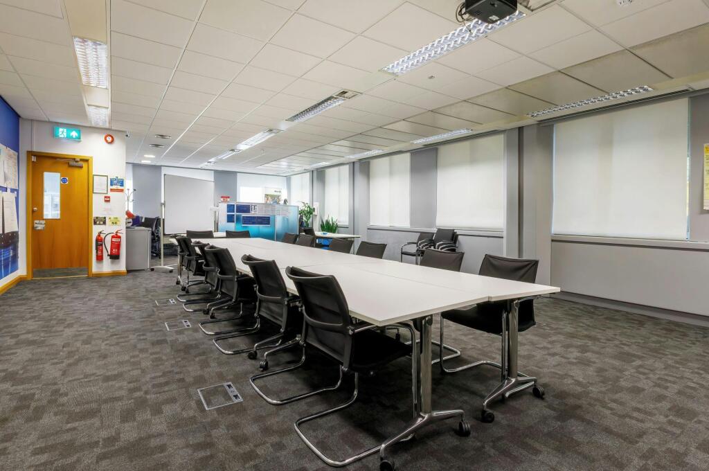 Cornhill House Meeting Room.jpg