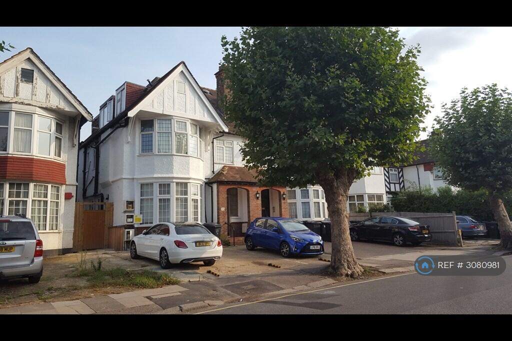 Apartment in London - View 2