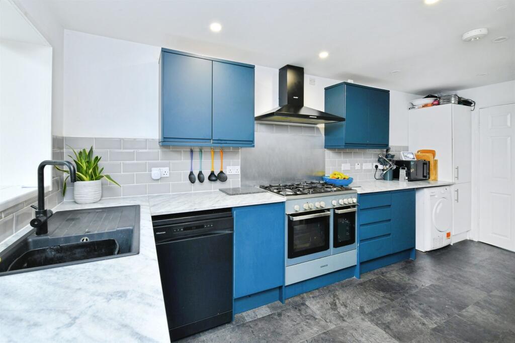 House in Plymouth - View 2