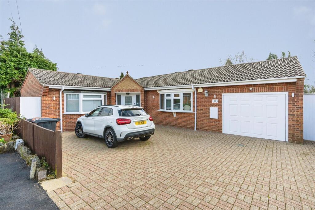 Main image of property: Poplar Close, Leighton Buzzard, Bedfordshire, LU7