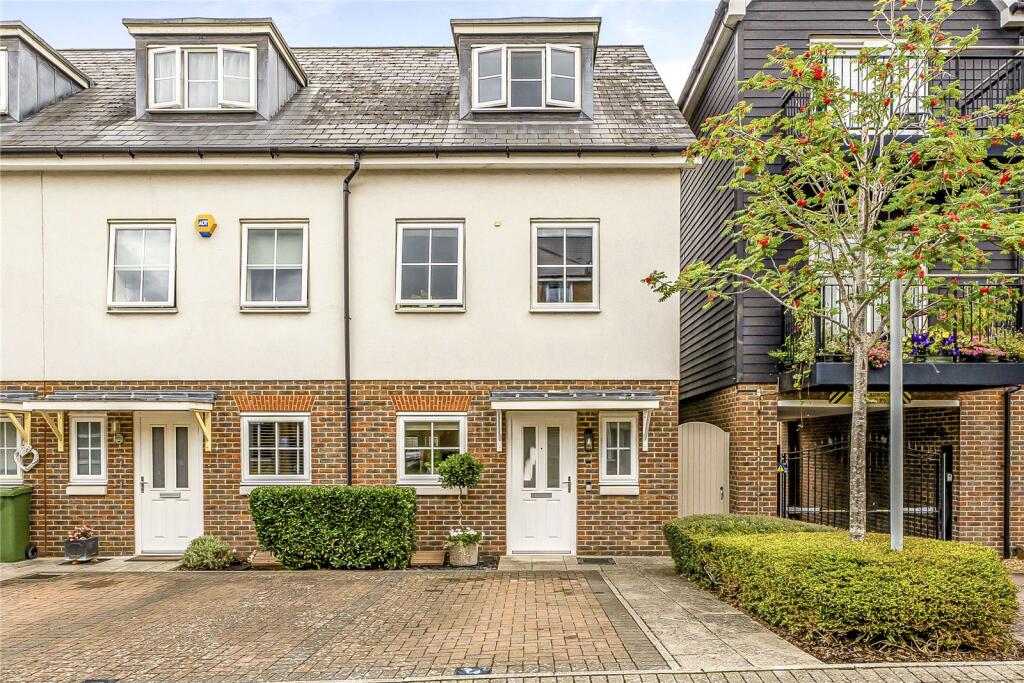 Main image of property: Campion Square, Dunton Green, Sevenoaks, Kent
