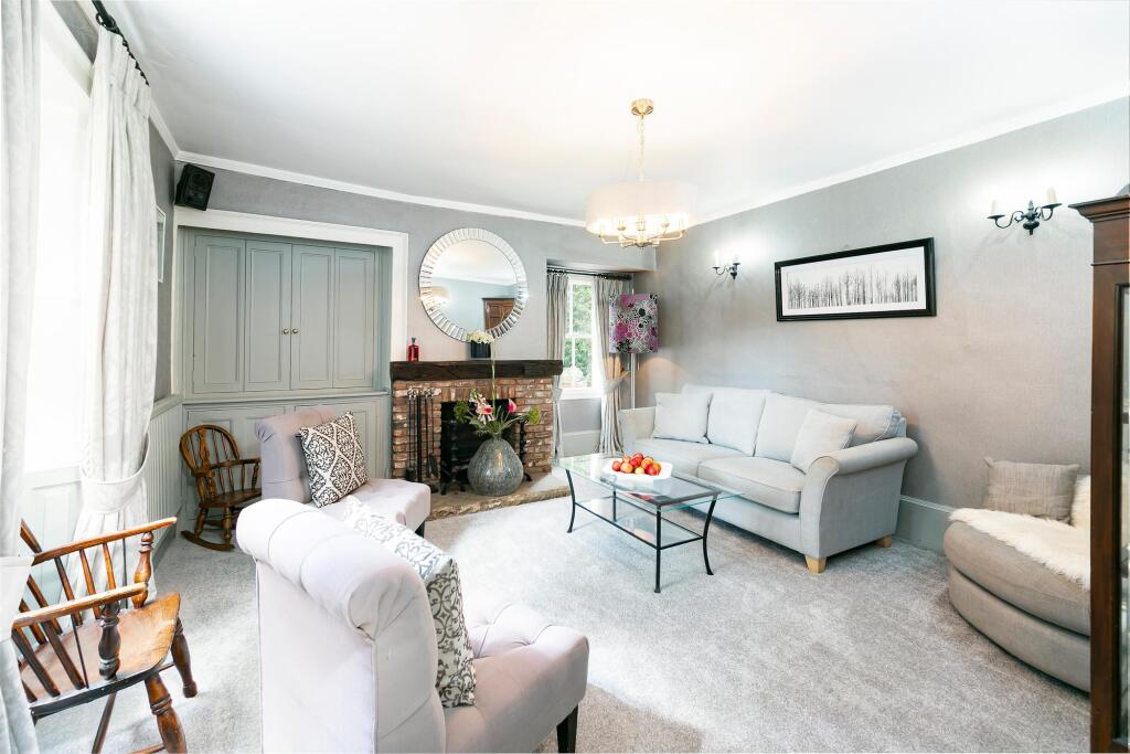 The Presbytery, New Road, Holme on Spalding Moor, York, YO43 4BR photo 4
