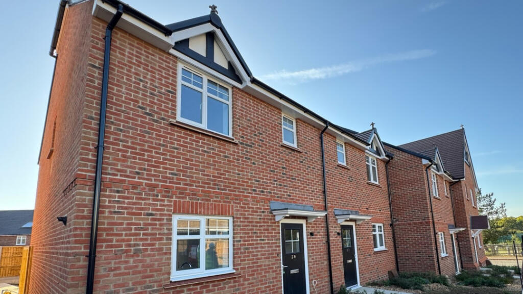 Main image of property: Brickmakers Corner,
Binfield,
Bracknell
Berkshire
RG42 1AN