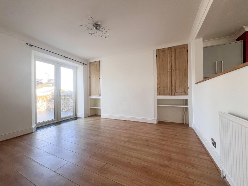 House in Plymouth - View 4