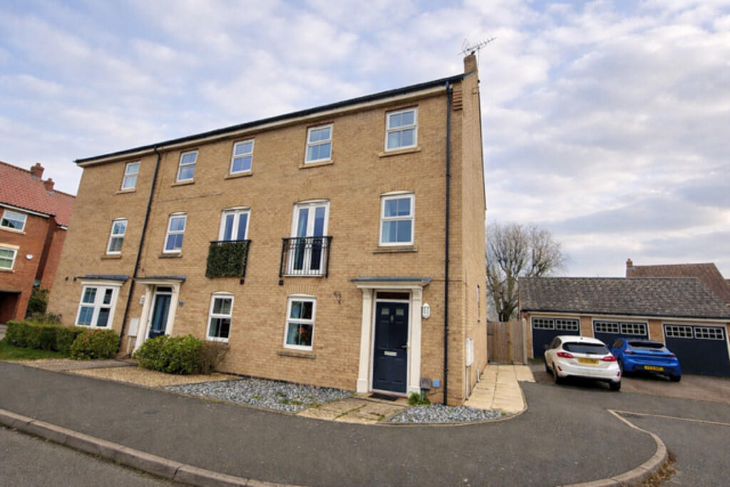 Main image of property: Pond Close, Fernwood