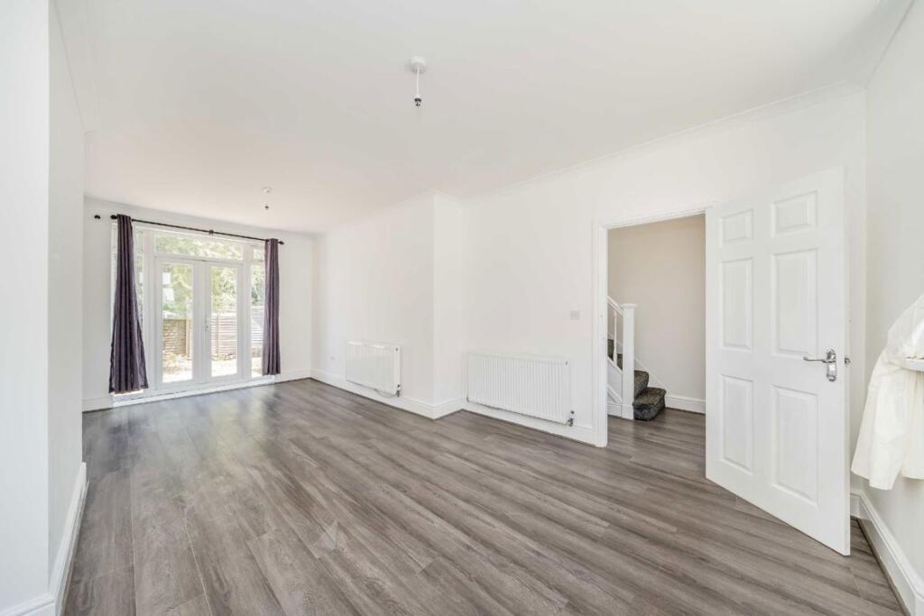 House in Southall - View 2