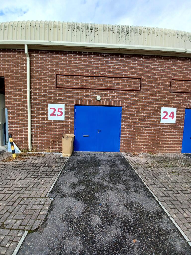 External view of Unit 25 Saltash Business Park to let