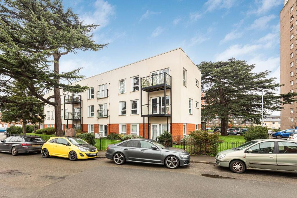 Main image of property: Magnolia House, Spelthorne Grove, Sunbury, TW16