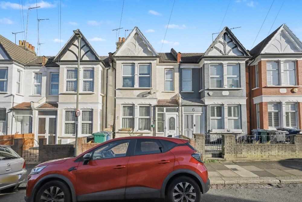 Main image of property: Carlton Road, London, N11
