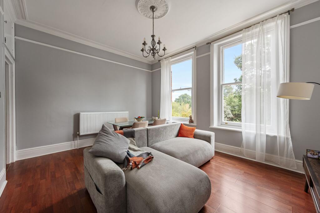 Apartment in London, Upper Norwood - More