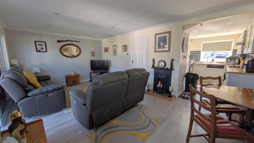 House in Plymouth - View 3
