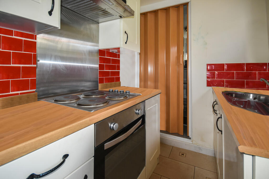 House in Reading - View 4
