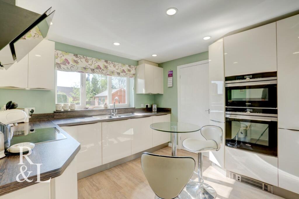 House in North West Leicestershire, Measham - View 3