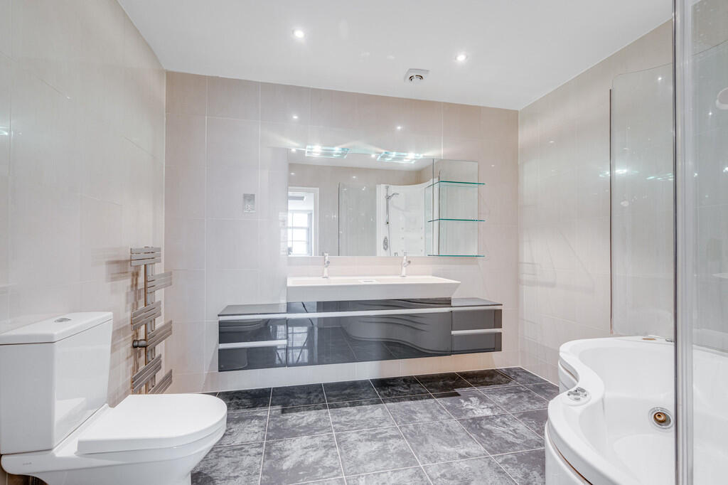 3 bedroom penthouse for rent