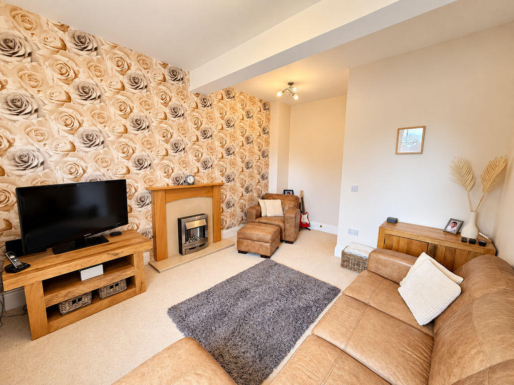 House in Bath - View 2