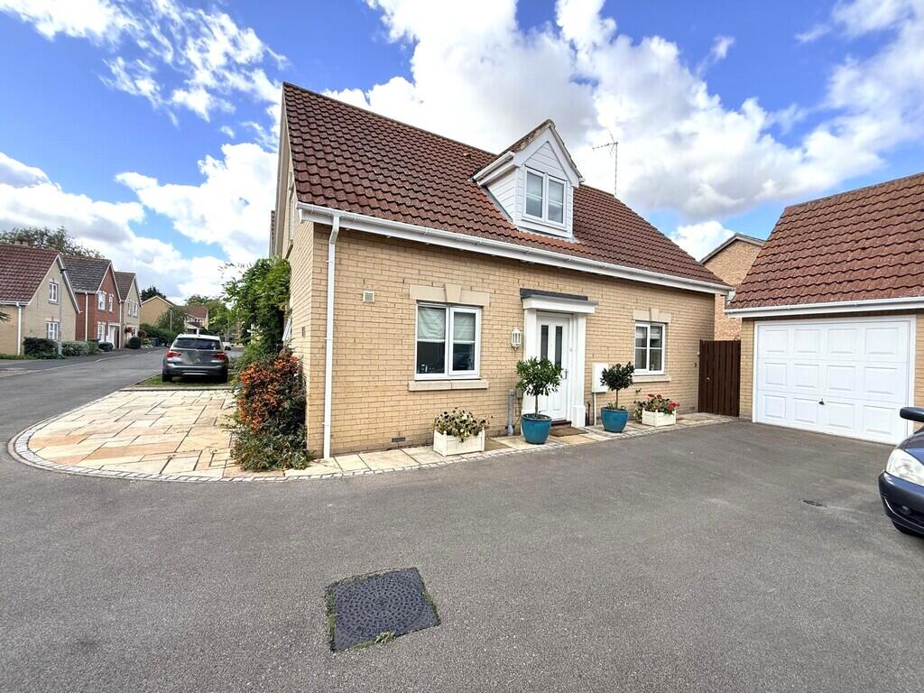 3-bed detached on Tern Gardens, Chatteris, Cambs., PE16 6DX, £290,000